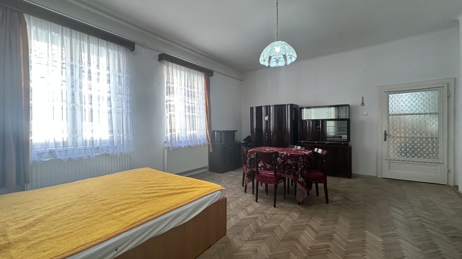 Apartament in casa spațios la doar 5-7 minute de Centrul Istoric - Poză 5