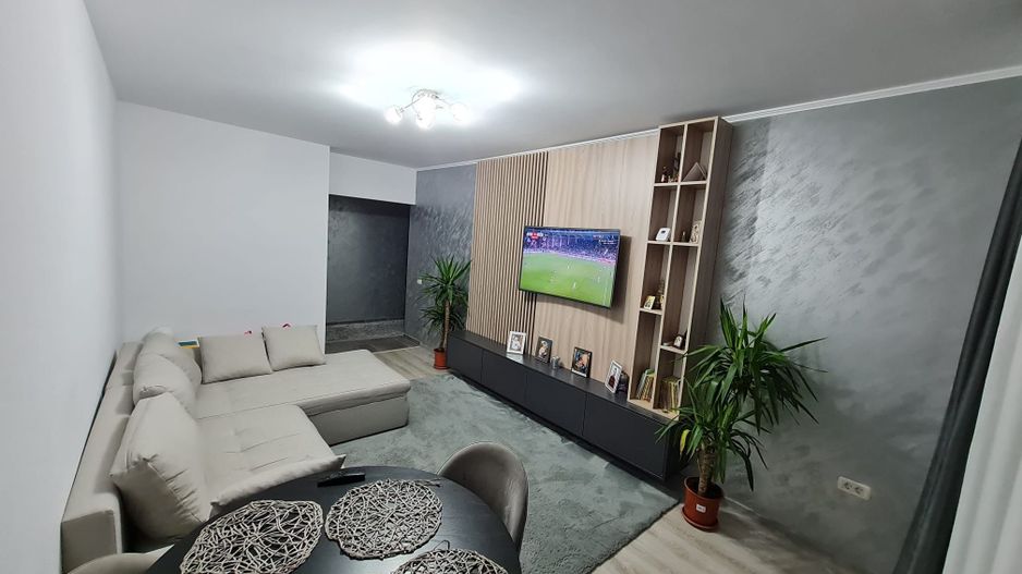 AP. 3 CAMERE - PARCARE INCLUSA, BUCATARIE INCHISA, CENTRALA, COMIS 0% - Poză 1