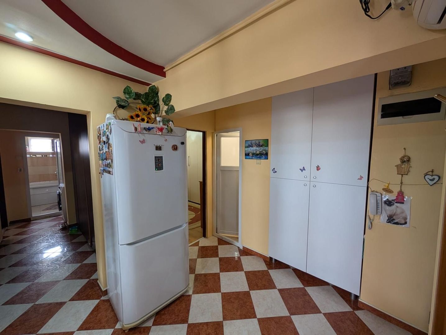 De Vânzare Apartament 4 Camere, Decomandat, 2 Băi, Șoseaua Alexandriei - Poză 12