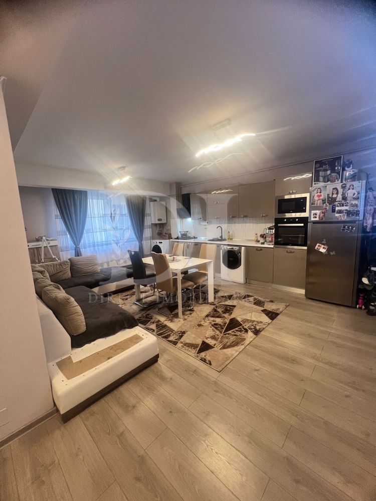 Vand apartamnet mobilat/utilat la cheie 52 mp +8 balcon - Poză 2