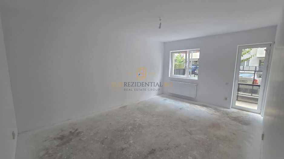 Apartament 3 camere cu curte proprie, aproape de metrou Berceni - Poză 13