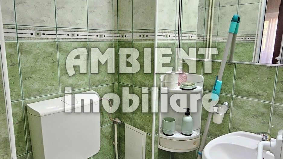 Apartament cu 4 camere, etaj 2, mobilat și utilat, zona TRAIAN; - Poză 8