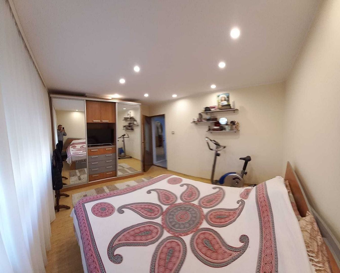 Apartament 4 Camere, Micro20 - Poză 3