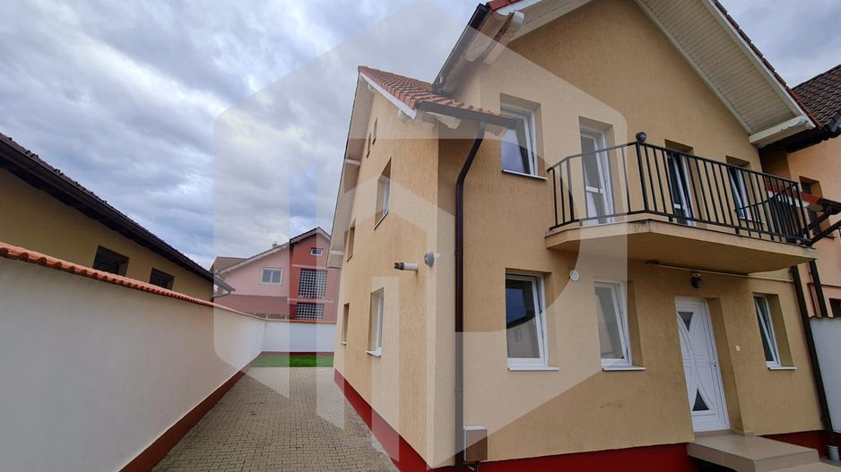 Casa de inchiriat in Selimbar- Str.Pictor Brana- birouri sau casa - Poză 1