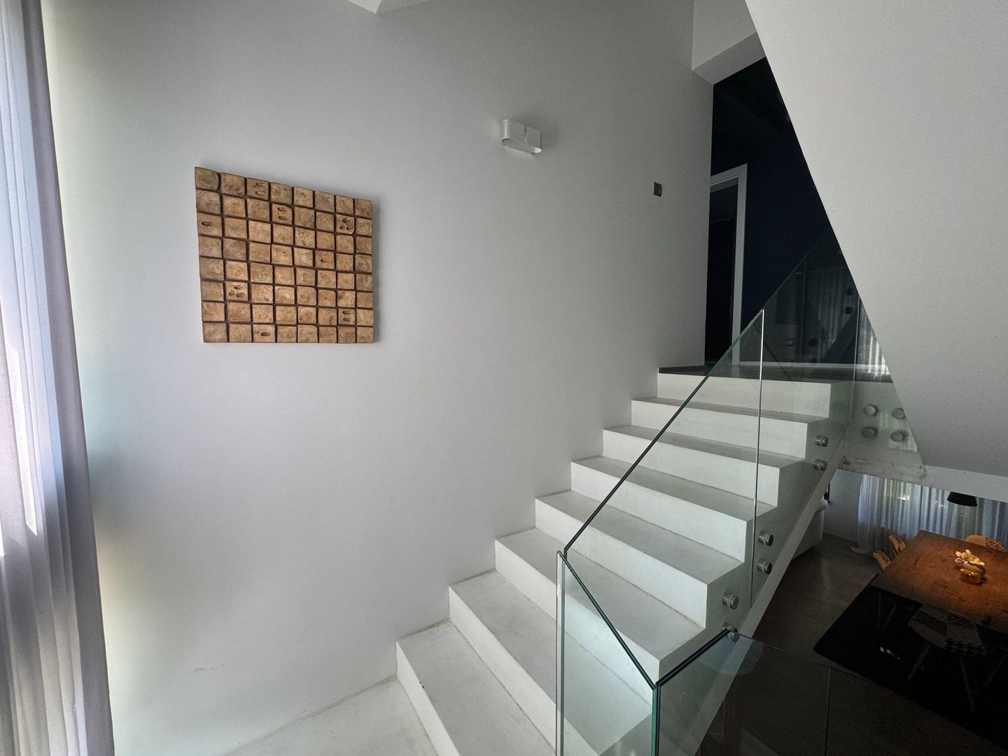 Vila de LUX Tunari, 214m2 utili, 600 curte - Poză 18