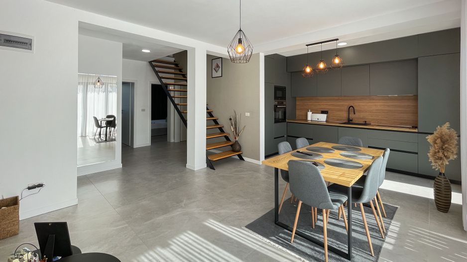 Zona Linistita, comision 0% - Poză 2