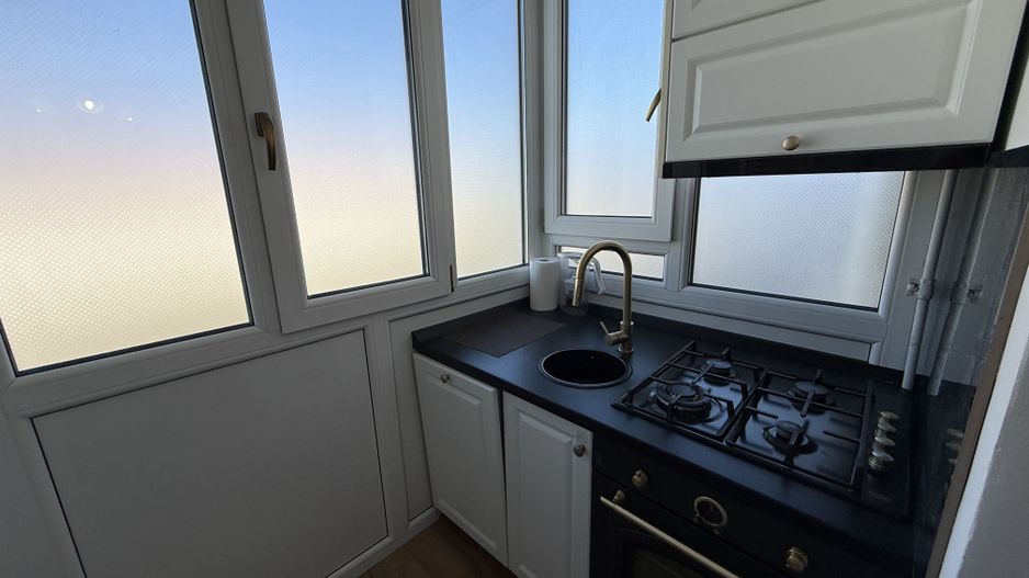 Apartament 3 camere cu PIVNITA - zona Apollo, Central, Sibiu - Poză 3