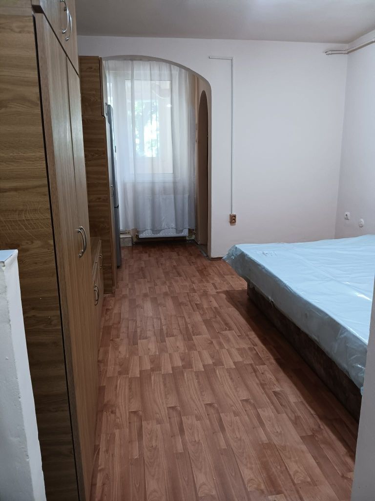 BRASADAS vinde garsonieră la PARTER Ostrovului Satu Mare. - Poză 4