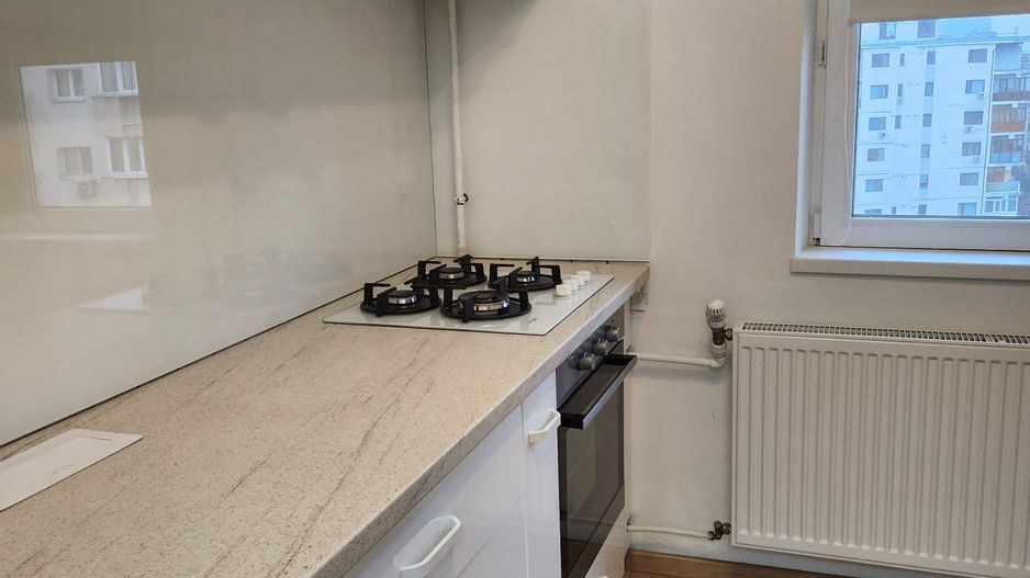 Vanzare Apartament 2 Camere Mall Vitan - 8 min Metrou Mihai Bravu - Poză 13