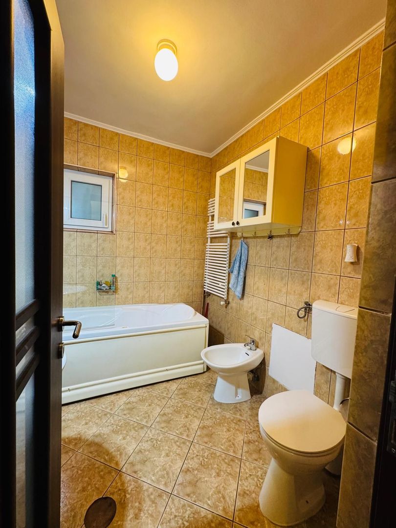 Casa P+E cu teren ULTRACENTRAL - Poză 4