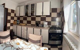 3 camere - 13 septembrie - 1987 - Poză 1