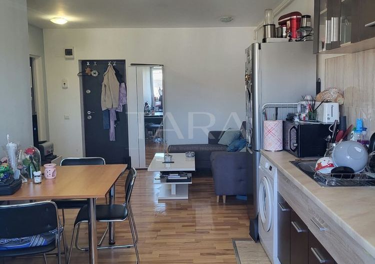 Apartament cu 2 camere, complet utilat, zona Ioan Rus. - Poză 4