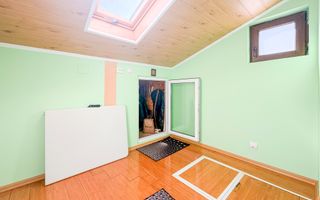 Casă de vânzare 2 camere  Mansarda + Pivnița - Belvedere - Poză 10