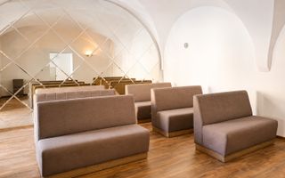 Pensiune 12 camere de închiriat | Central, Sibiu | terasă - Poză 7