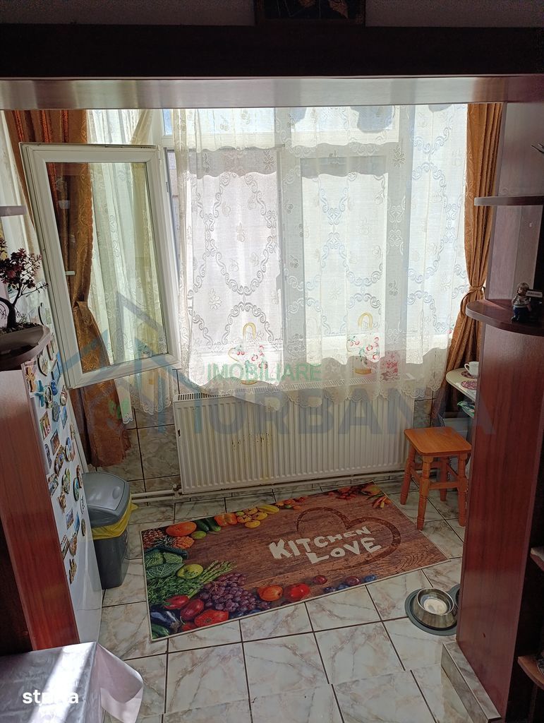 Apartament 3 camere, 68 mp, etaj 2, balcon, bucătărie separată, Tomesti - Poză 8