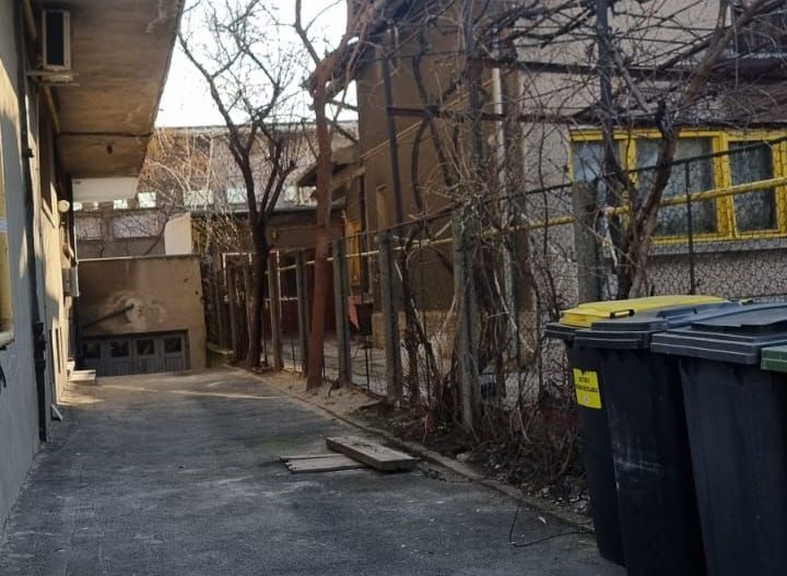 Apartament 3 camere + garsoniera de RENOVAT - Poză 25