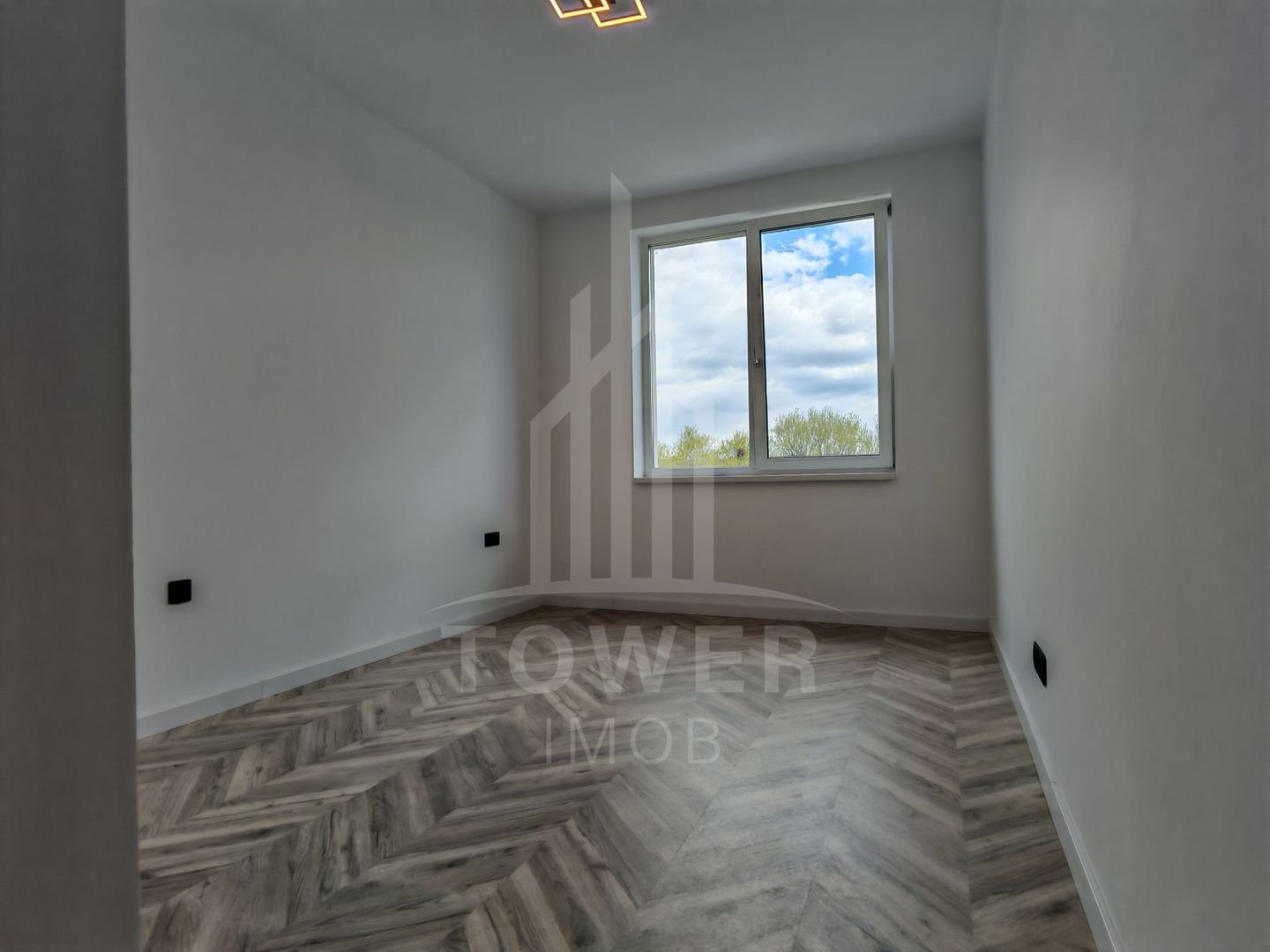 Apartament 3 camere de vânzare în Șelimbăr – zona Dimitrie Cantemir - Poză 2