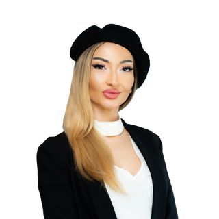 Adelina Dragoș - PROPERTY LAB