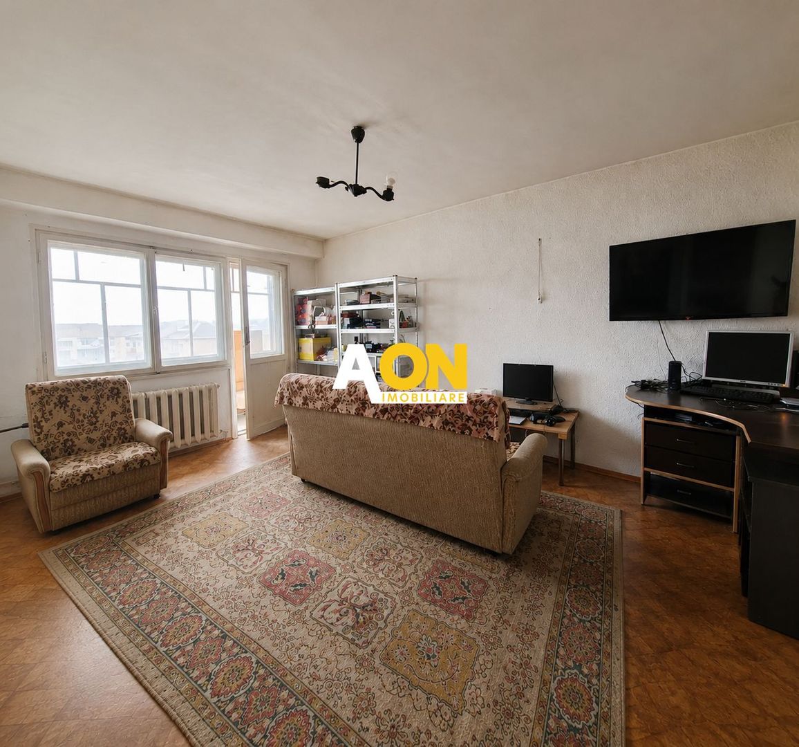 Apartament 3 Camere | 65 mp | Etaj Intermediar | Zona Cetate - Poză 1