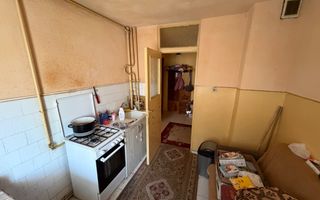 Apartament 2 camere, etaj 2 - Cugir - Poză 3