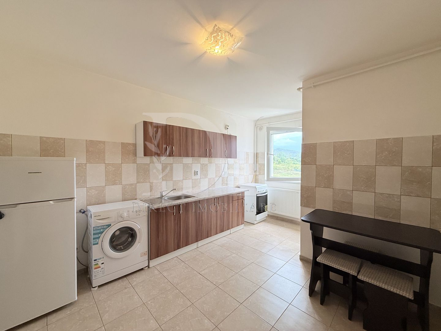 Apartament etaj intermediar / complet decomandat / Zona BMW - Poză 5