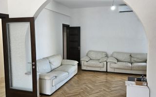 Apartament cochet, ultra-spatios, patru camere, Calea Mosilor - Poză 4