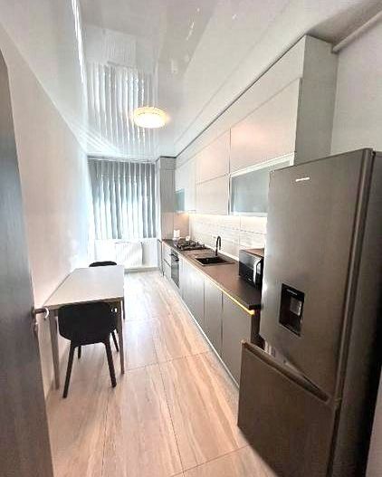🚇 Închiriez Apartament cu 2 camere, la 50 m de metrou Mihai Bravu - Poză 5
