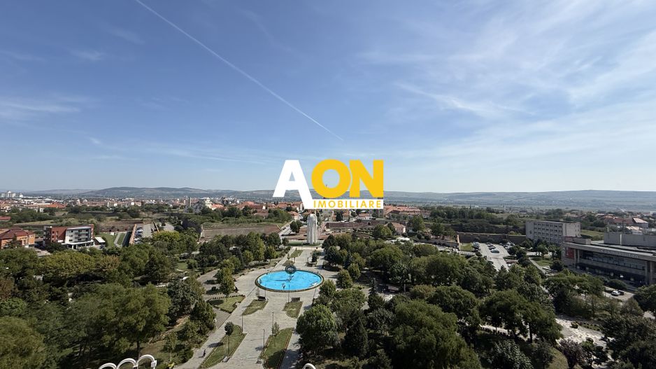 De vanzare apartament 2 camere, vedere superba Cetatea Alba Carolina - Poză 15