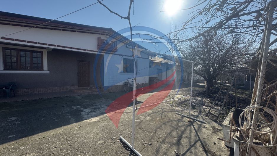 Proprietate deosebita in Filiasi - Poză 15