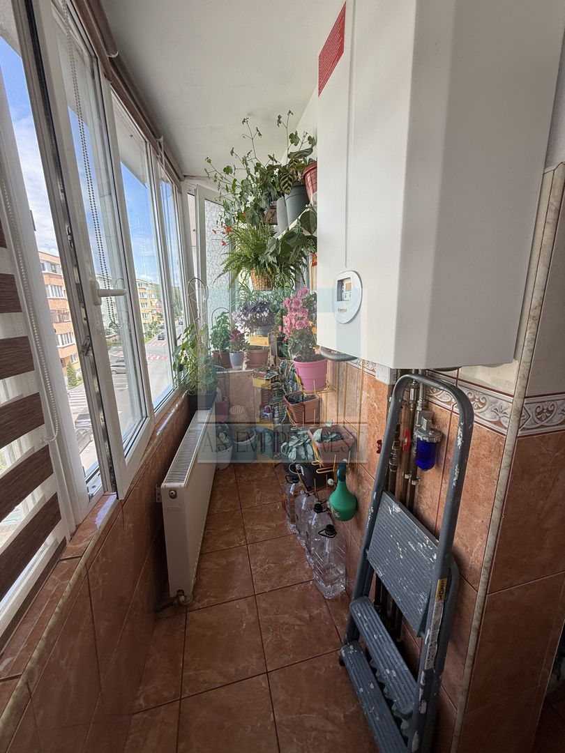 Apartament 2 camere, decomandat - Oras Codlea/Cartier Măgurii - Poză 10