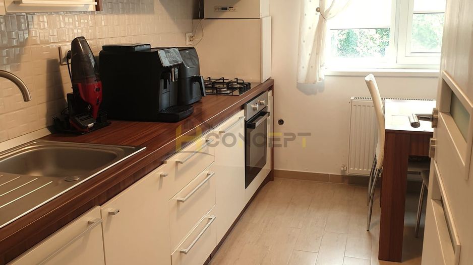 Inchiriere apartament spatios bucatarie inchisa 3 min metrou D Leonida - Poză 1