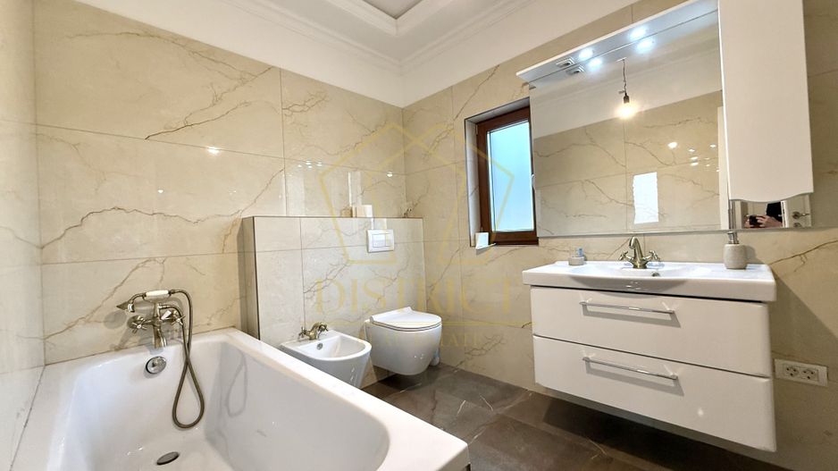 Duplex despartit prin perete dublu 127 mp utili | Sacalaz - Poză 12