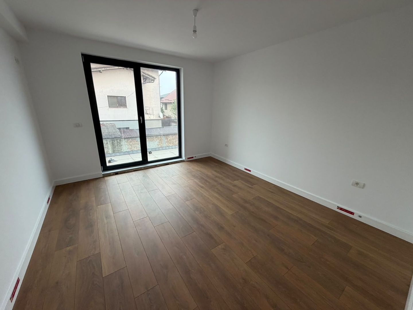 CASA INDIVIDUALA, STRADA ASFALTATA, TOATE UTILITATILE, COMISION 0% - Poză 12