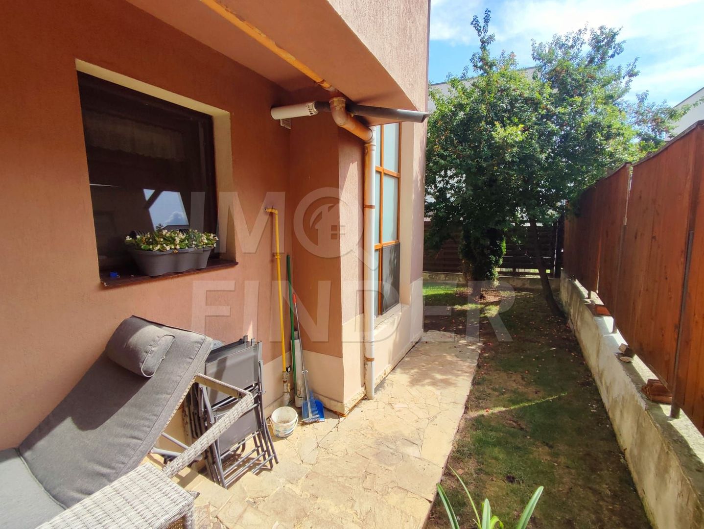 Casa cu Gradina si Parcare Subterana EUROPA - Poză 19