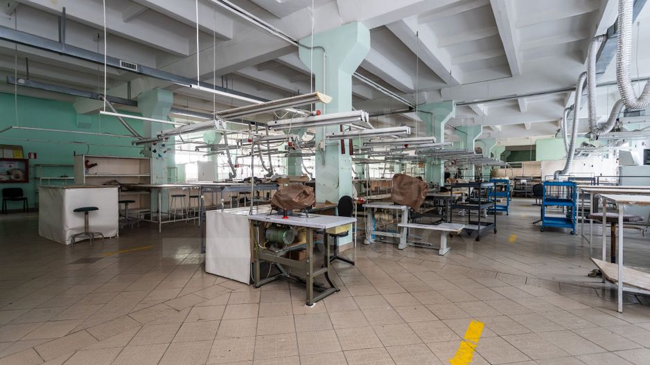 Chirie, spațiu industrial, 3000 mp, str. Sprîncenoaia, Centru - Poză 17