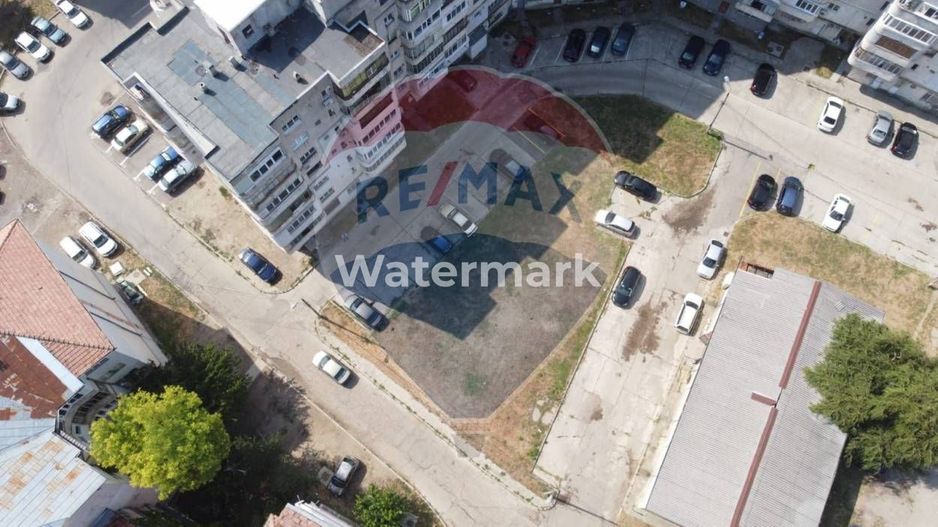 APARTAMENT LIBER - Poză 1