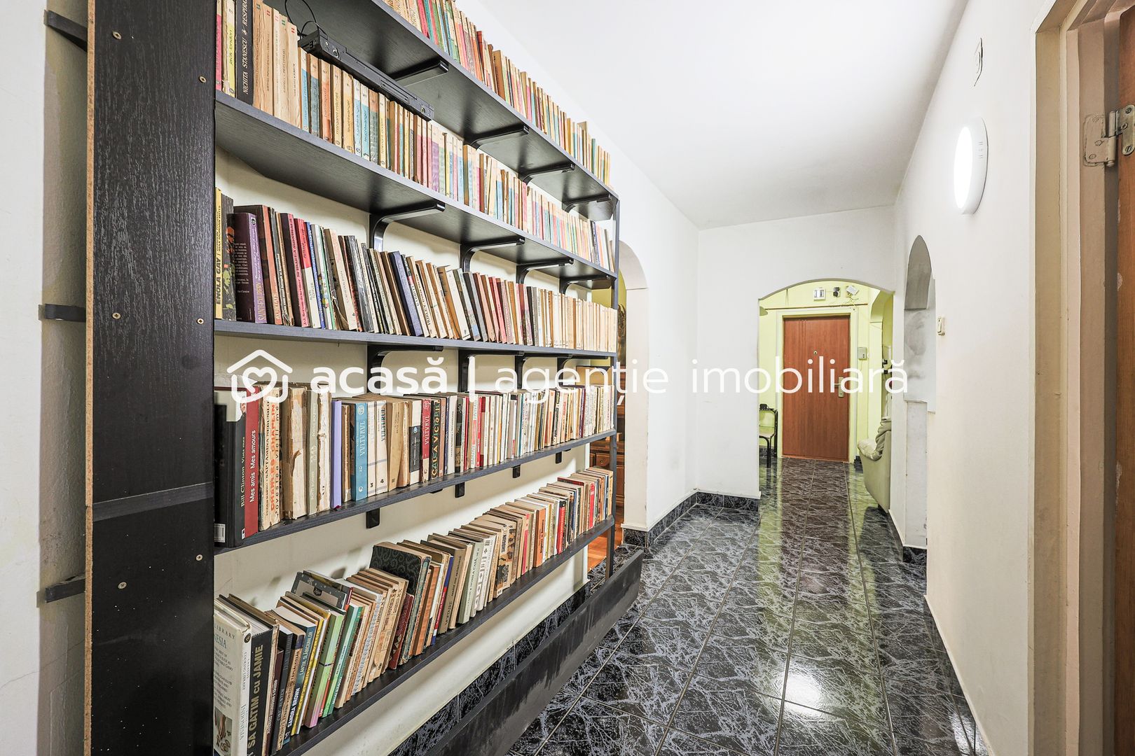 Apartament foarte spațios cu 5 camere la parter in Micalaca Comision 0 - Poză 12