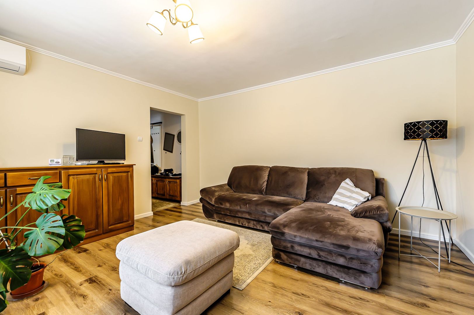 Apartament cu 2 camere superb zona Kaufland Micălaca - Poză 1