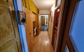 Apartament 3 camere, Decomandat, 69 mp, Zona Cetate - Poză 12