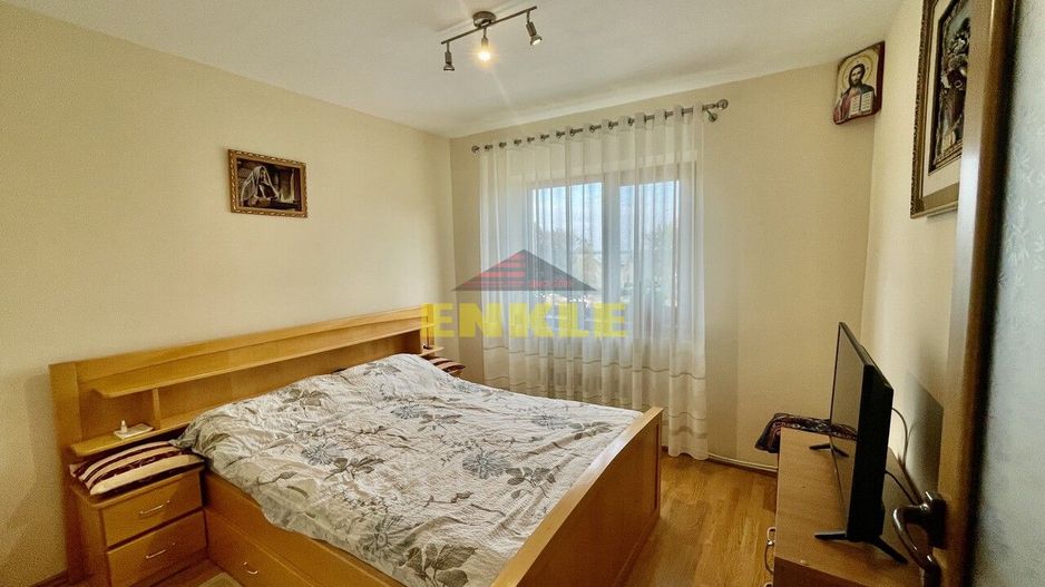 De vânzare apartament cu 3 camere decomandat, zona Gării. - Poză 1