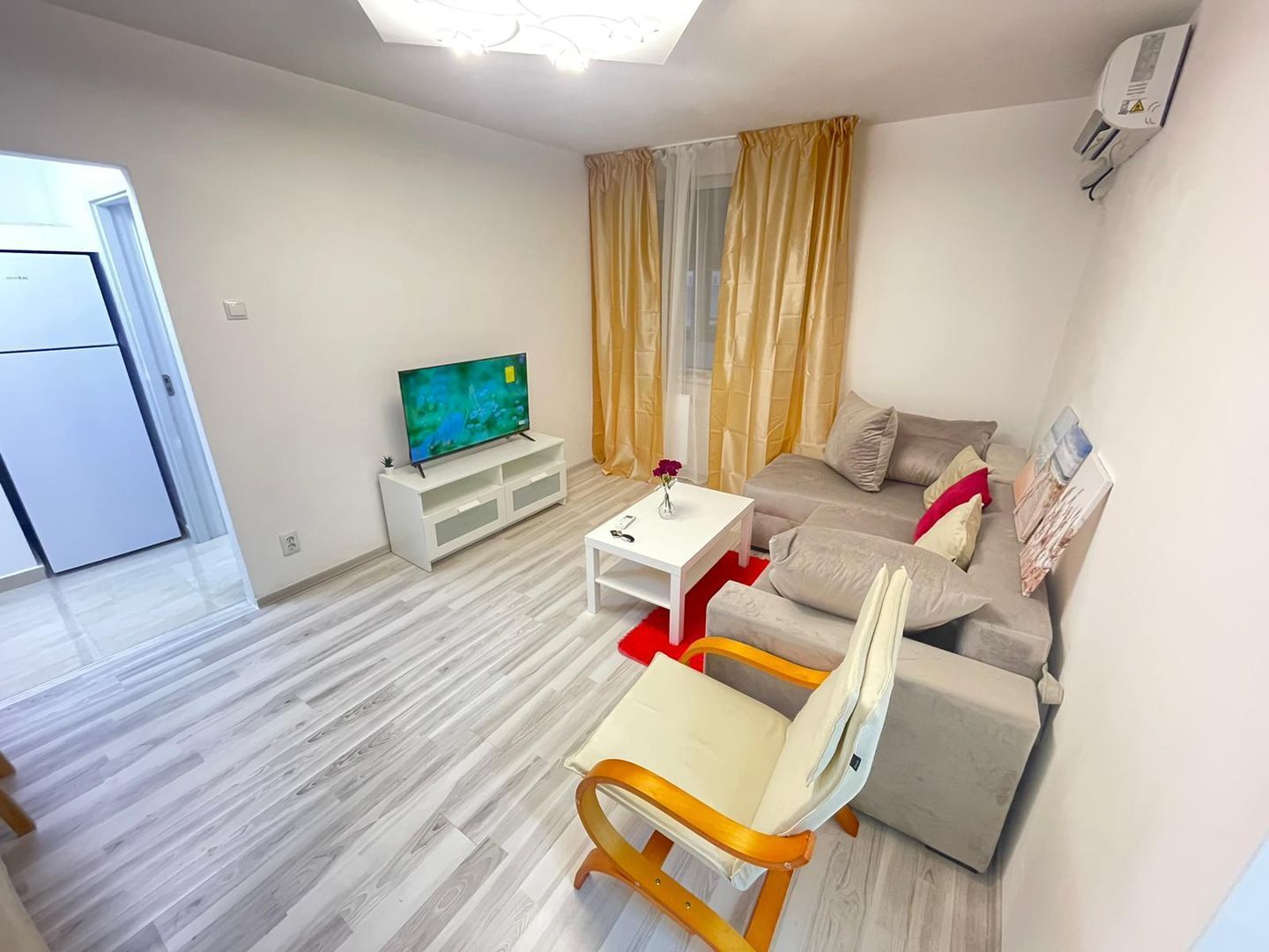 APARTAMENT 2 CAMERE GARA DE NORD | METROU - Poză 1