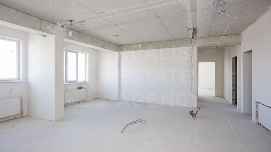 Vânzare, apartament, 3 camere 97 mp, str. Constantin Vârnav - Centru - Poză 4