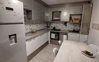 Casa, 93 m²,  - Poză 2