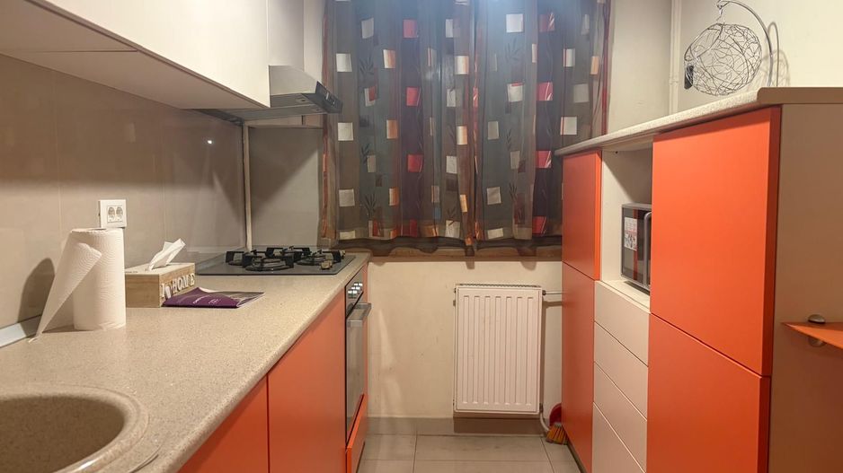Apartament cu trei camere transformat in doua, Calea Grivitei - Poză 13