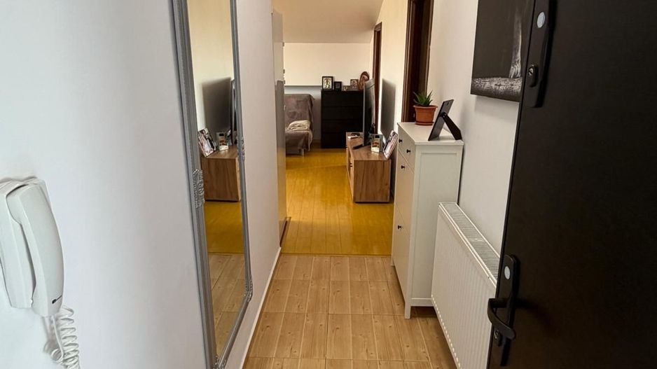 Apartament cu doua camere, Soveja-1 Mai - Poză 2