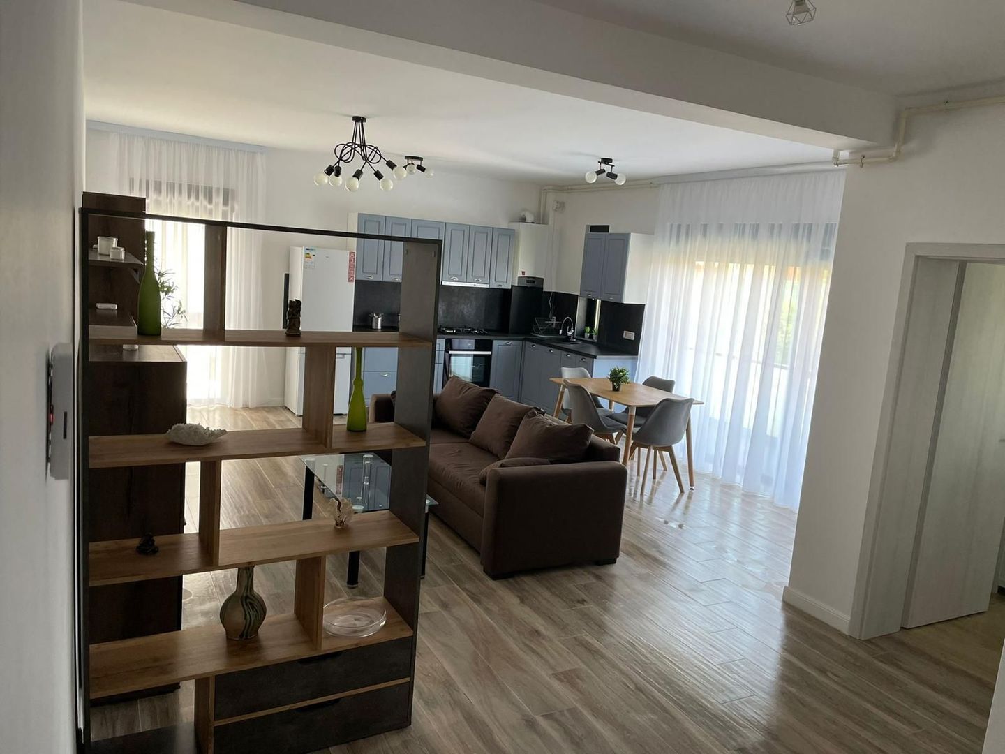 Apartament zona Lipovei - intrare Dumbrăvița - Poză 6