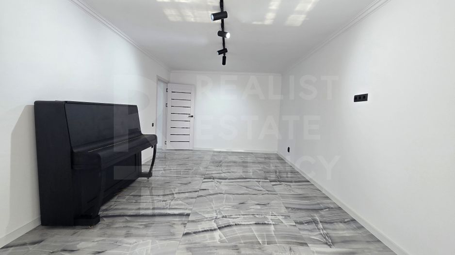 Vânzare, apartament, 2 camere, str. Alba Iulia, Buiucani - Poză 2