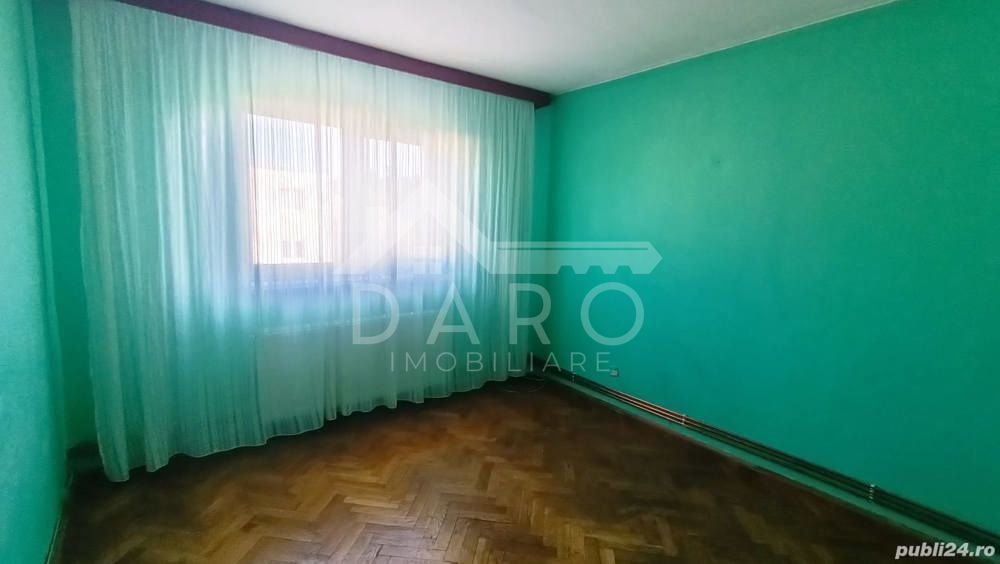 Vând apartament 4 camere in Dâmb - Poză 3