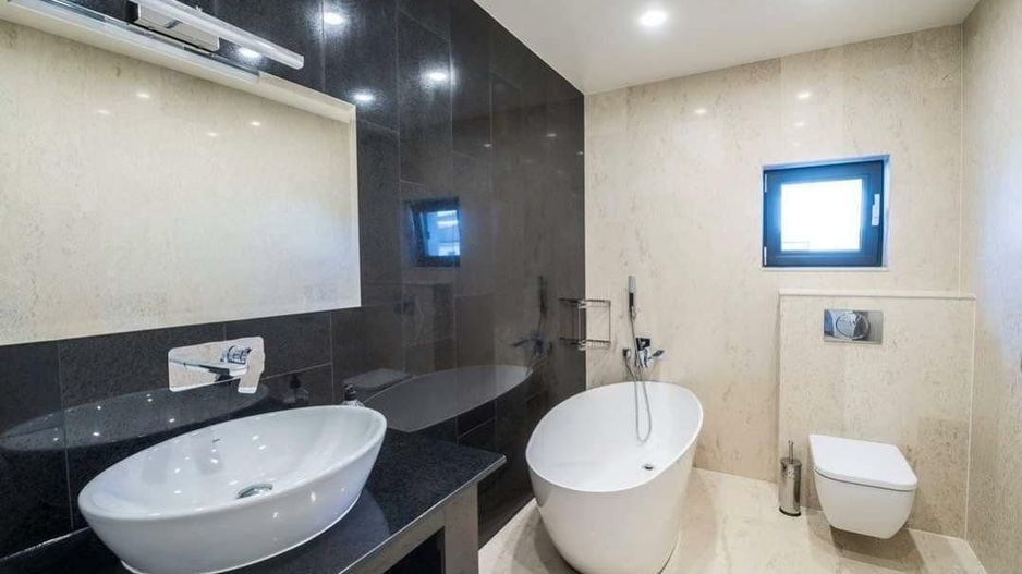 Casa 6 camere | Snagov | Panouri fotovoltaice+baterii | Independenta energetica - Poză 8