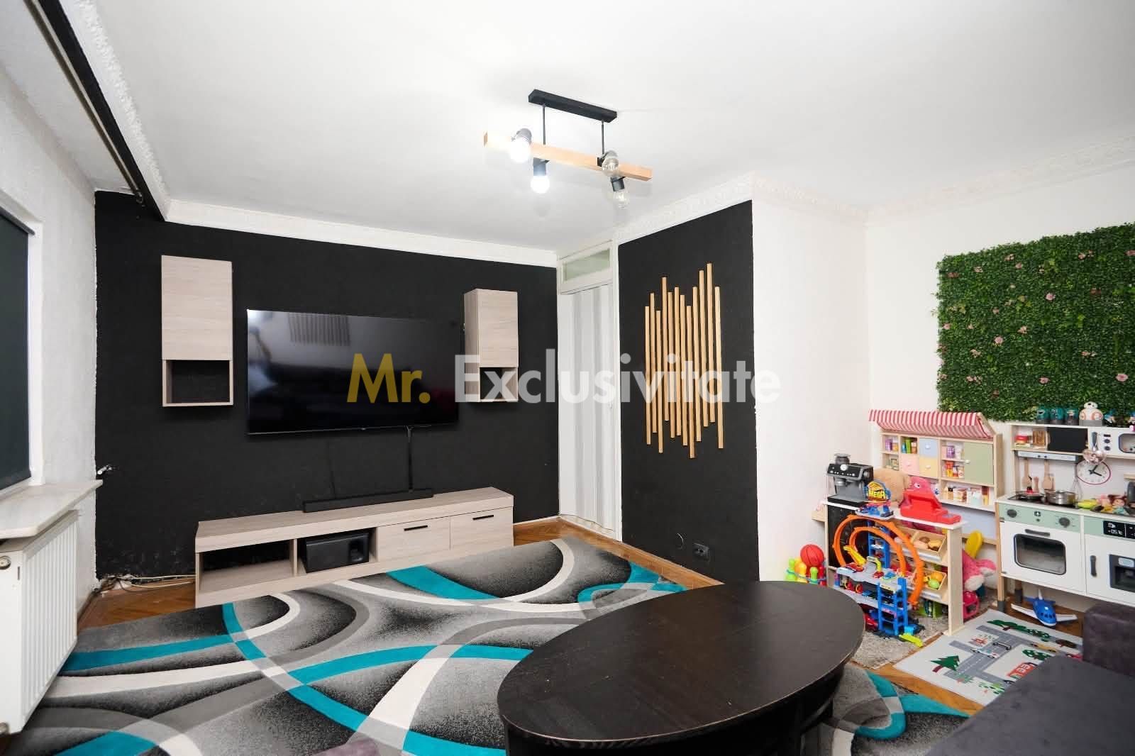 APARTAMENT 3 CAMERE -DECOMANDAT + LOC DE PARCARE - PITEȘTI - Poză 1